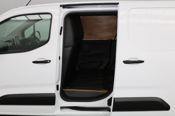 Used Toyota ProAce 2022 for sale - 76124124: Photo 11