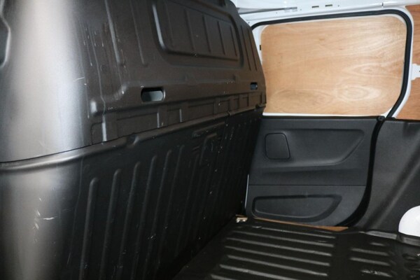 Used Toyota ProAce 2022 for sale - 76124124: Photo 13