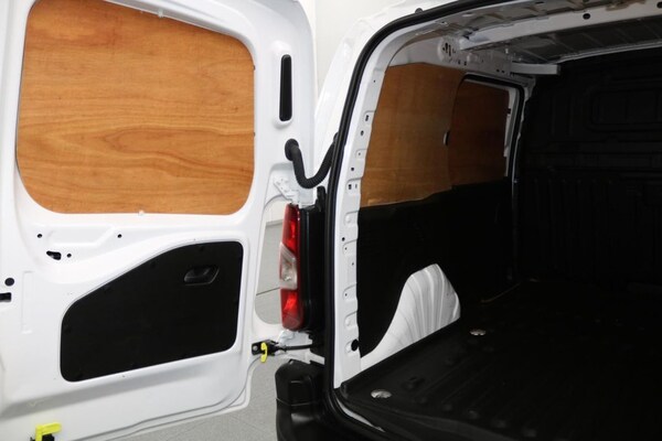 Used Toyota ProAce 2022 for sale - 76124124: Photo 16