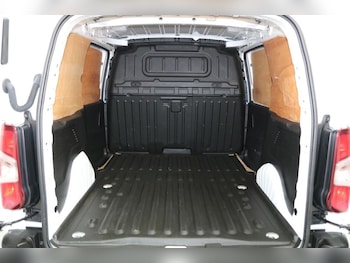 Used Toyota ProAce 2022 for sale - 76124124: Photo 3
