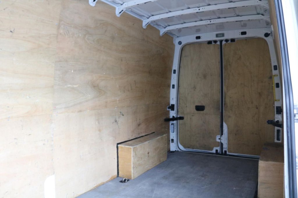 Used Volkswagen Crafter 2022 for sale - 77936502: Photo 19