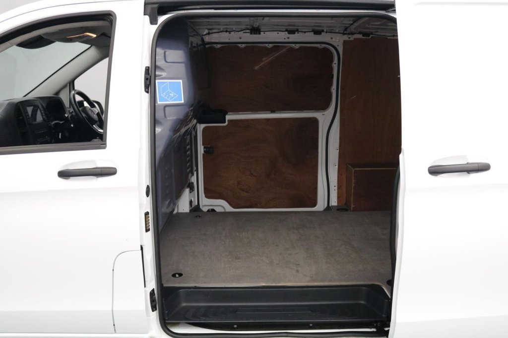Used Mercedes-Benz Vito 2021 for sale - 77525823: Photo 3