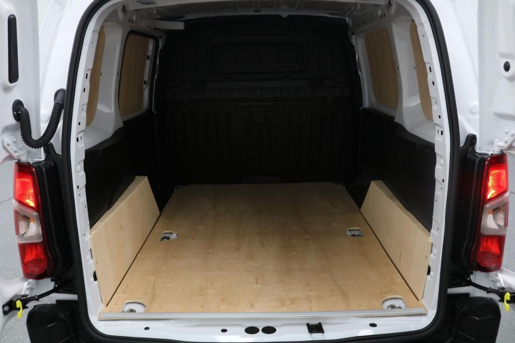 Used Peugeot Partner 2024 for sale - 76668152: Photo 17