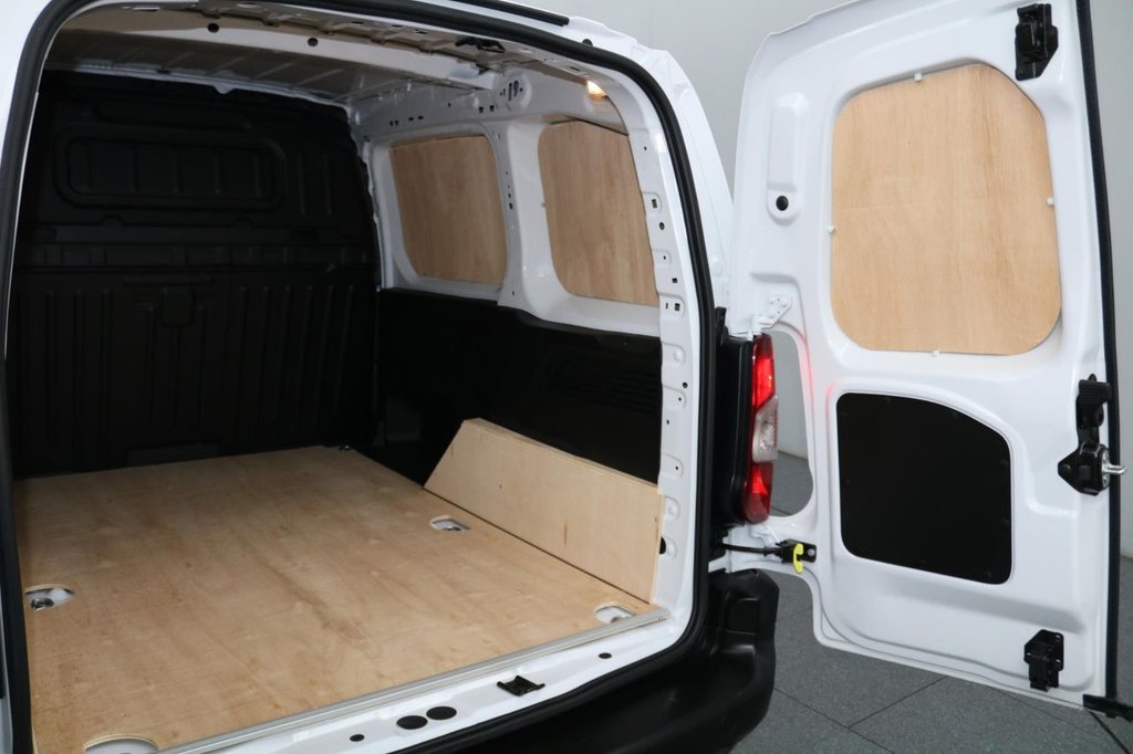 Used Peugeot Partner 2024 for sale - 76783455: Photo 18