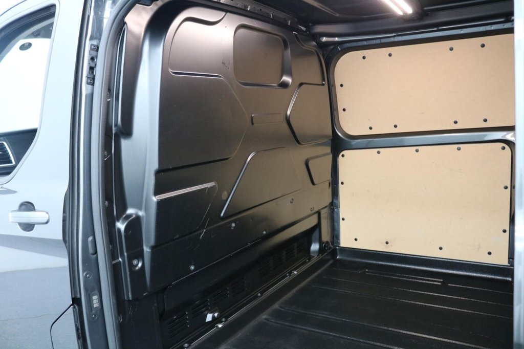 Used Ford Transit Custom 2023 for sale - 76977415: Photo 13