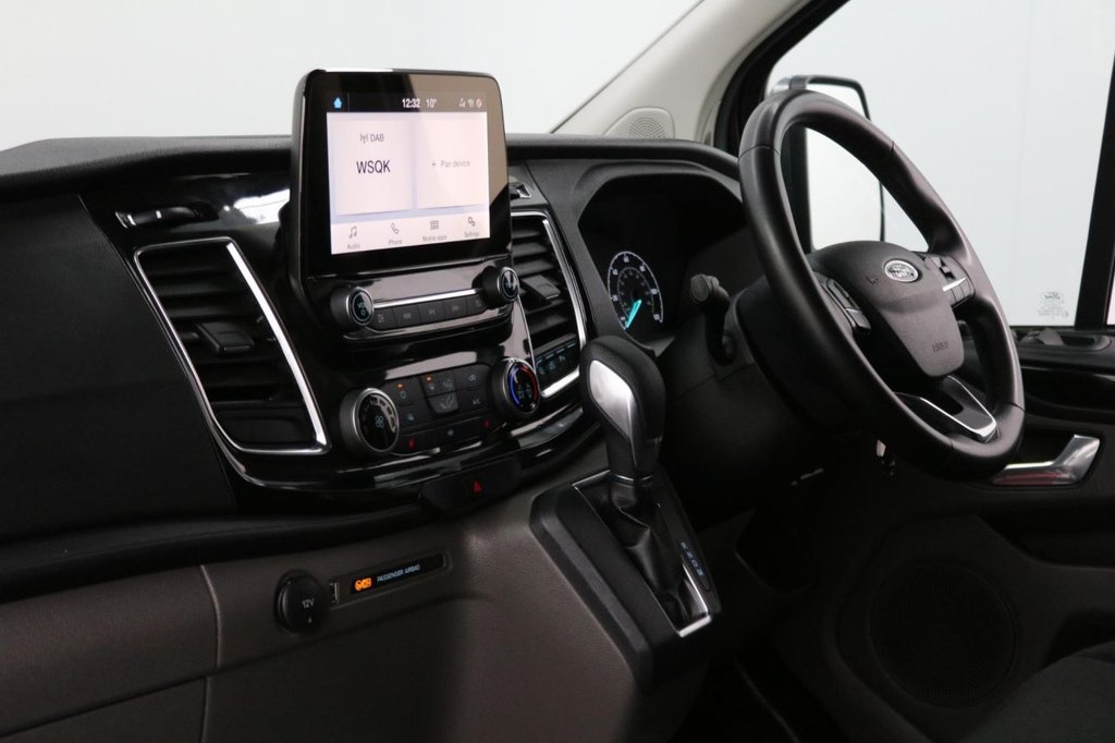 Used Ford Transit Custom 2023 for sale - 76977415: Photo 2