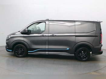 Used Ford Transit Custom 2024 for sale - 76900436: Photo