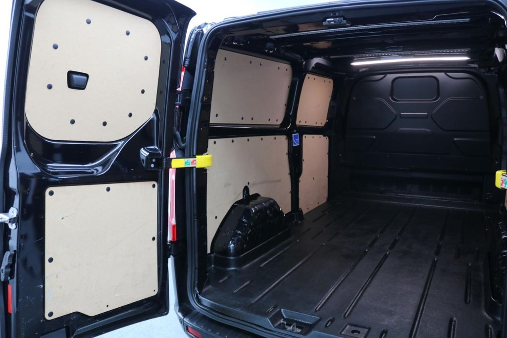 Used Ford Transit Custom 2023 for sale - 76820406: Photo 16