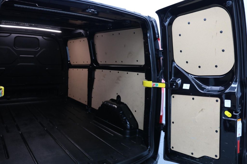 Used Ford Transit Custom 2023 for sale - 76820406: Photo 18