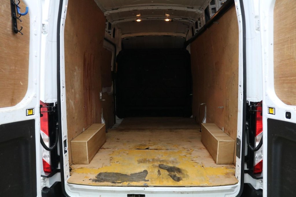 Used Ford Transit 2022 for sale - 76900256: Photo 18