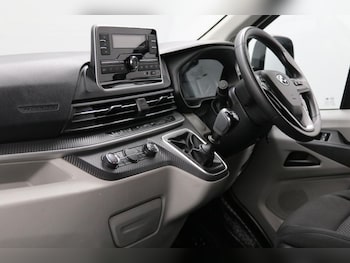 Used Maxus Deliver 9 2022 for sale - 78002304: Photo