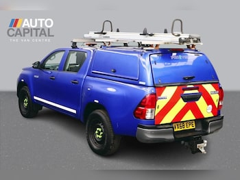 Used Toyota Hilux 2019 for sale - 79281259: Photo