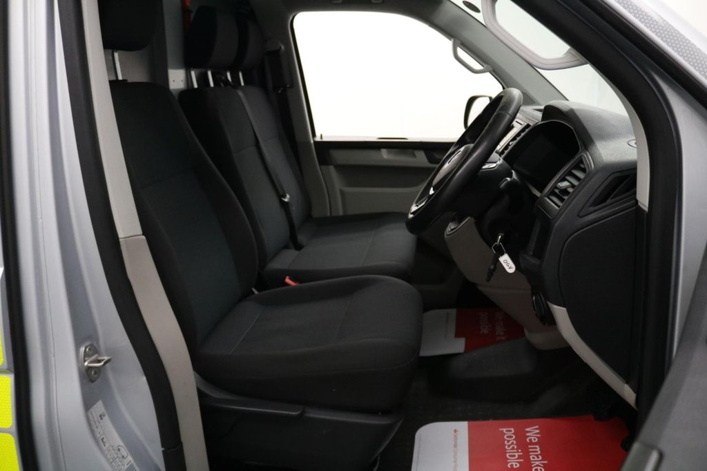 Used Volkswagen Transporter 2018 for sale - 78068755: Photo 32