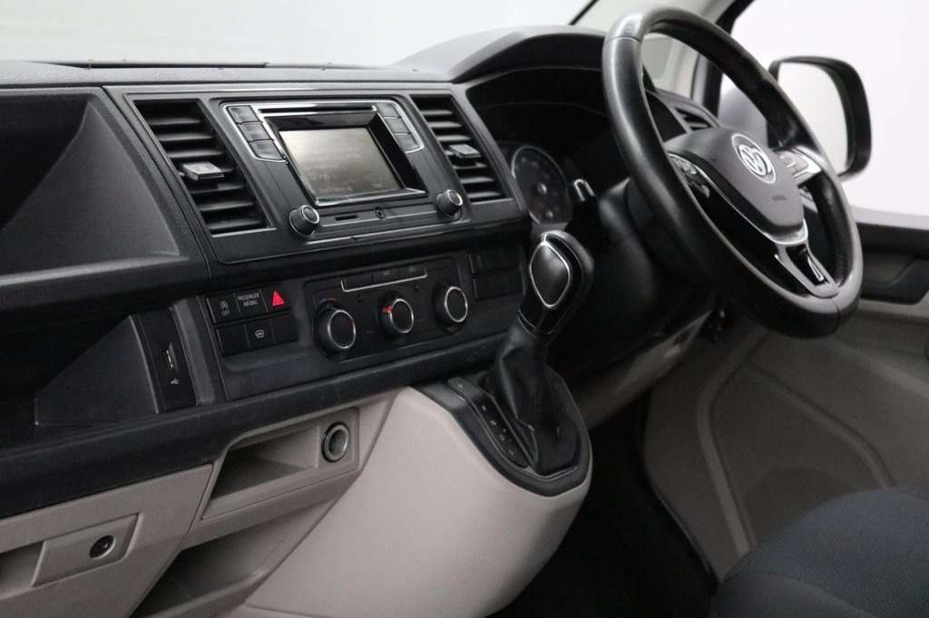 Used Volkswagen Transporter 2018 for sale - 78068755: Photo 41