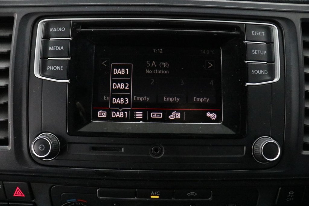 Used Volkswagen Transporter 2018 for sale - 78068755: Photo 47