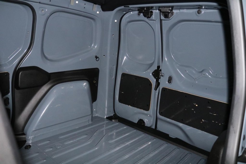 Used Nissan Other 2023 for sale - 77256160: Photo 17