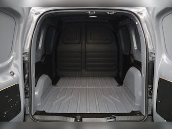 Used Nissan Other 2023 for sale - 77256160: Photo