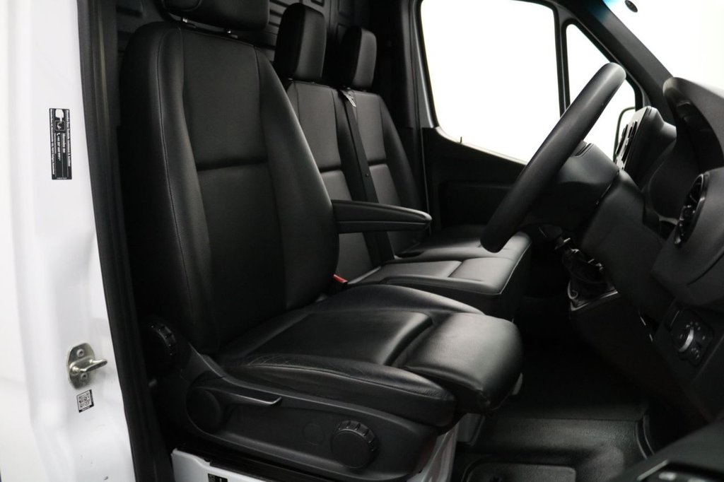 Used Mercedes-Benz Sprinter 2022 for sale - 77152975: Photo 2