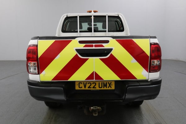 Used Toyota Hilux 2022 for sale - 76323119: Photo 11