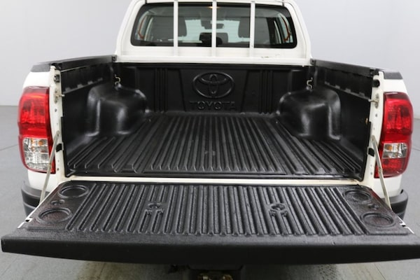 Used Toyota Hilux 2022 for sale - 76323119: Photo 12