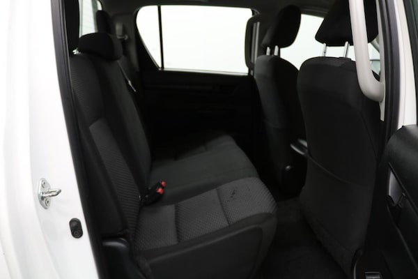 Used Toyota Hilux 2022 for sale - 76323119: Photo 15