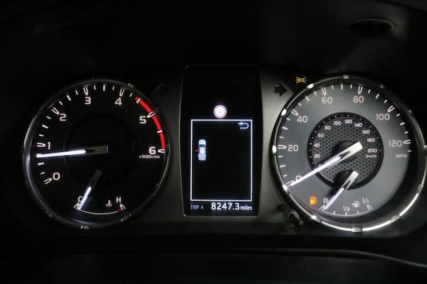 Used Toyota Hilux 2022 for sale - 76323119: Photo 32