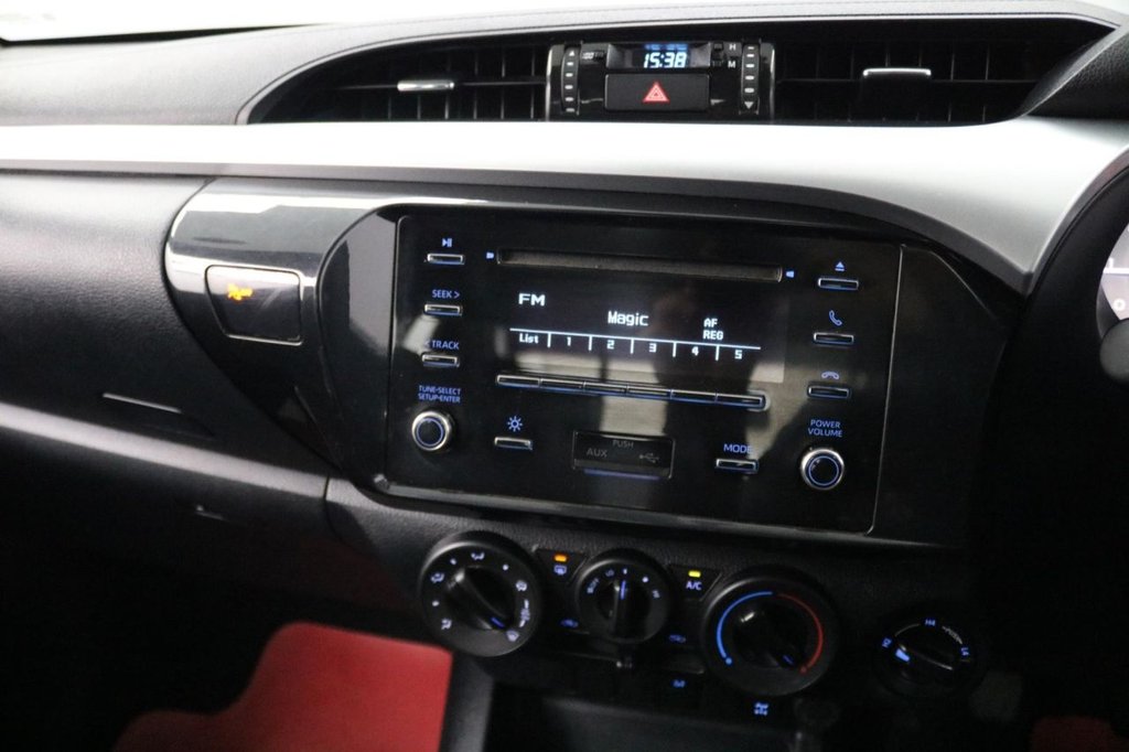 Used Toyota Hilux 2022 for sale - 76323119: Photo 35