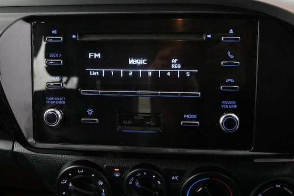 Used Toyota Hilux 2022 for sale - 76323119: Photo 35