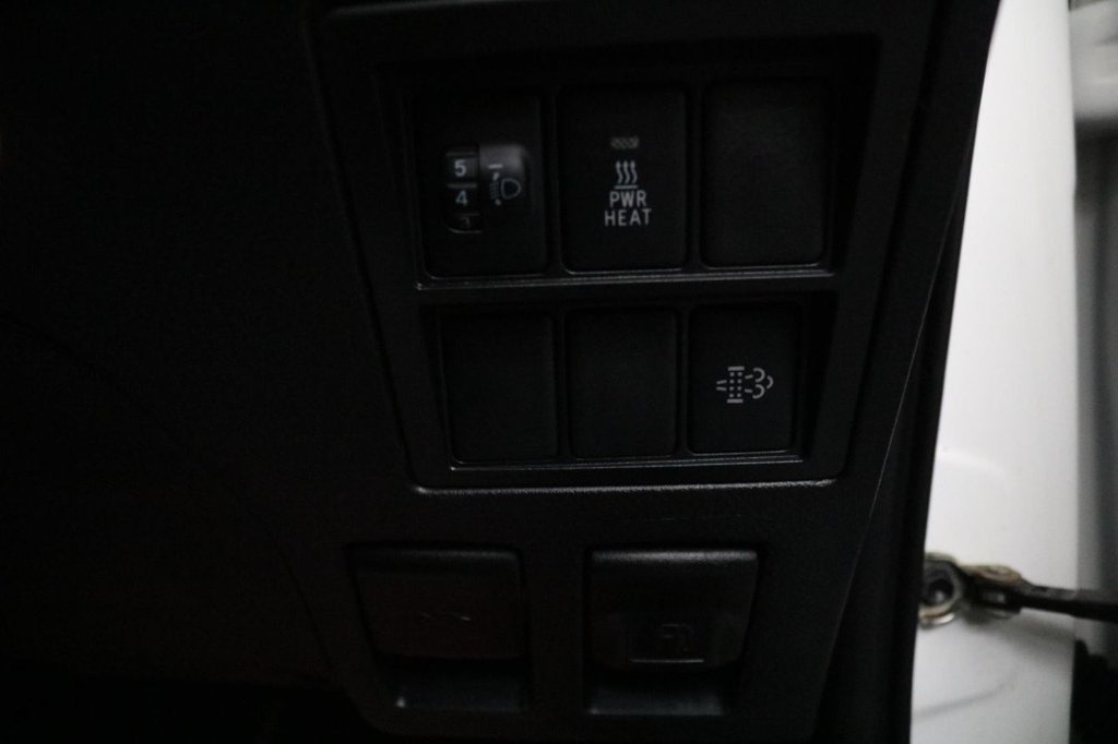 Used Toyota Hilux 2022 for sale - 76323119: Photo 42