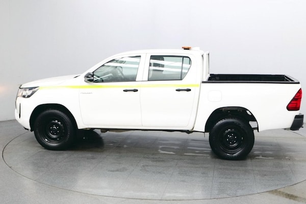 Used Toyota Hilux 2022 for sale - 76323119: Photo 4