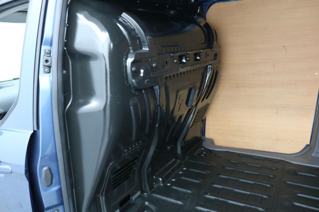 Used Ford Transit Connect 2019 for sale - 77967154: Photo 17