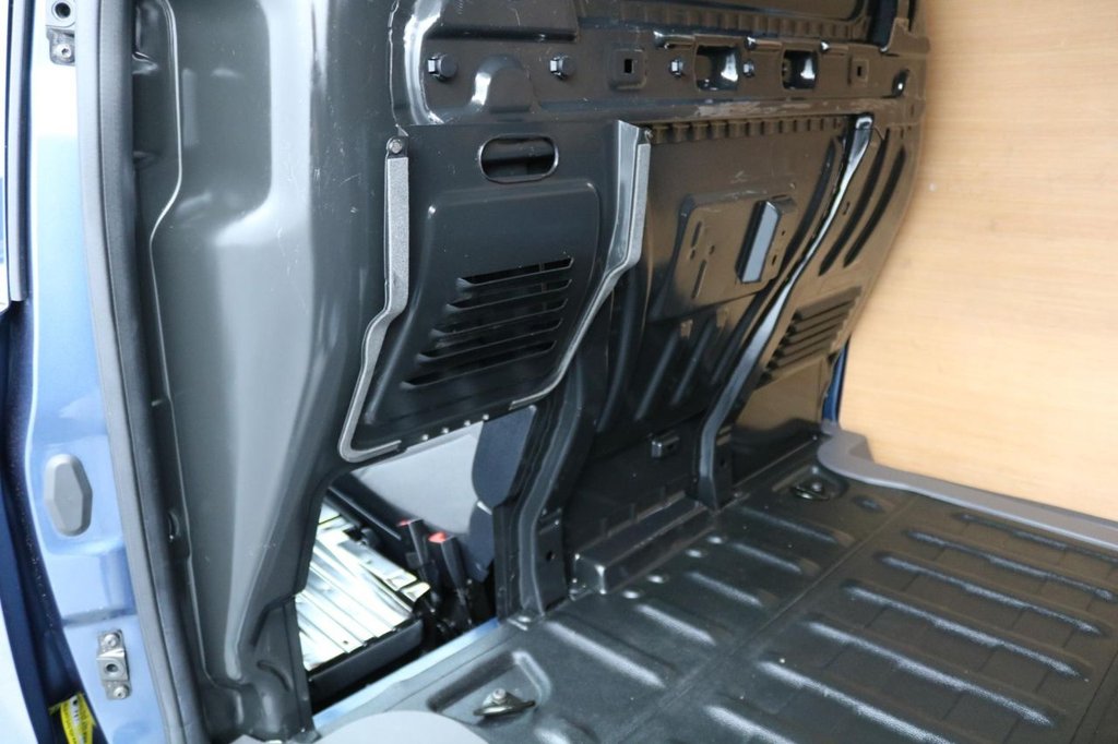 Used Ford Transit Connect 2019 for sale - 77967154: Photo 19