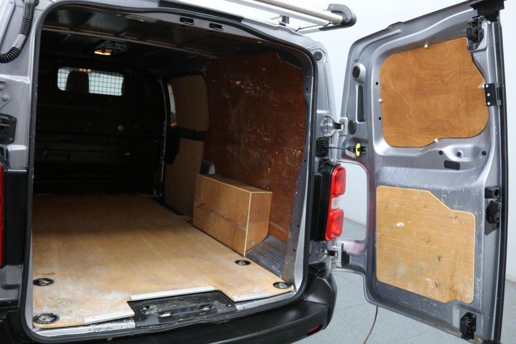 Used Toyota ProAce 2022 for sale - 77920016: Photo 25