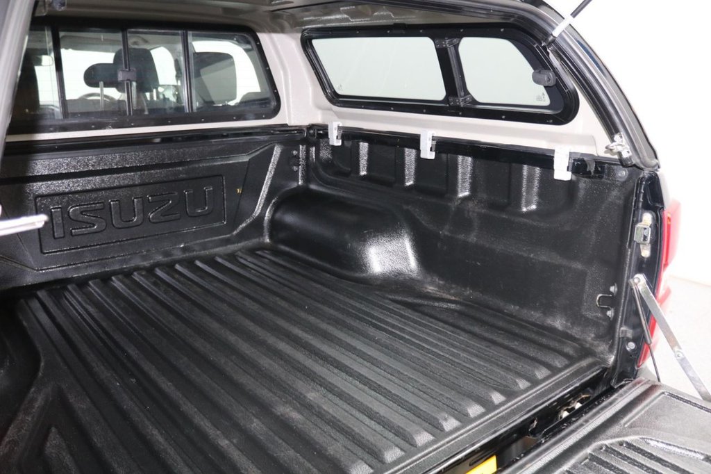 Used Isuzu D-Max 2023 for sale - 76631683: Photo 18