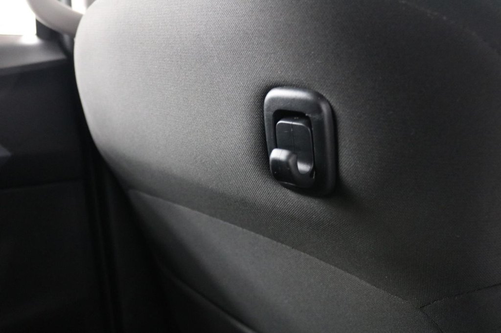 Used Isuzu D-Max 2023 for sale - 76631683: Photo 22