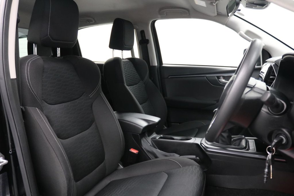 Used Isuzu D-Max 2023 for sale - 76631683: Photo 27