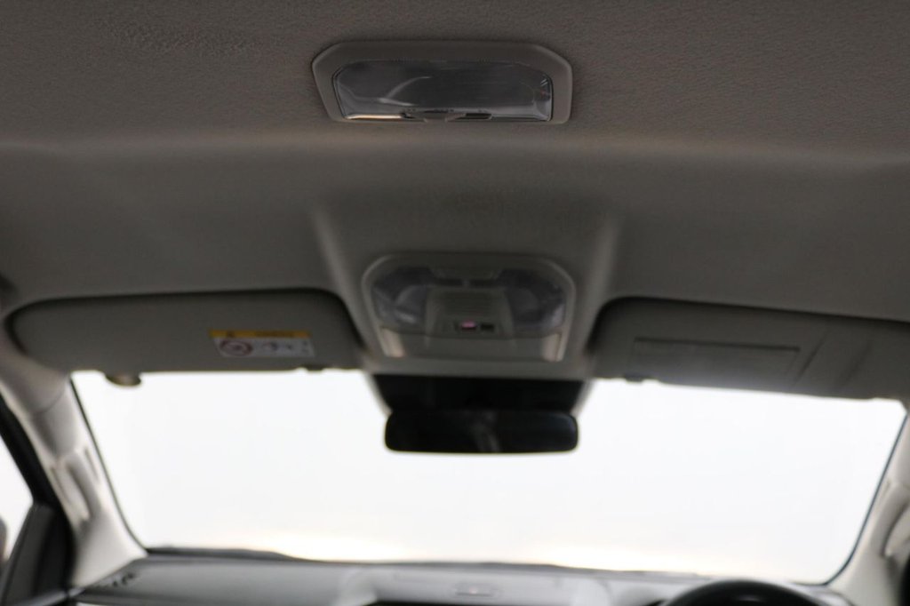 Used Isuzu D-Max 2023 for sale - 76631683: Photo 28