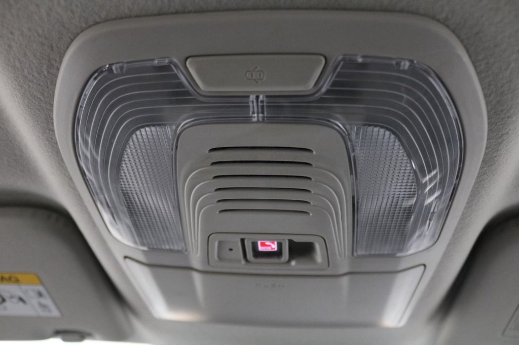 Used Isuzu D-Max 2023 for sale - 76631683: Photo 31