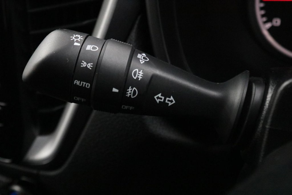 Used Isuzu D-Max 2023 for sale - 76631683: Photo 34