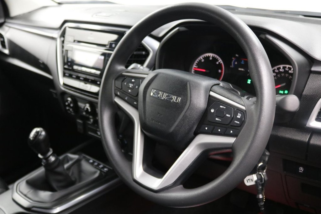 Used Isuzu D-Max 2023 for sale - 76631683: Photo 36