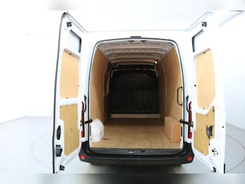 Used Renault Master 2022 for sale - 78117558: Photo