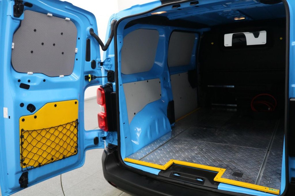 Used Vauxhall Vivaro 2022 for sale - 77725734: Photo 21