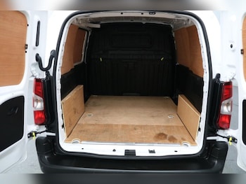 Used Citroen Berlingo 2021 for sale - 77764820: Photo