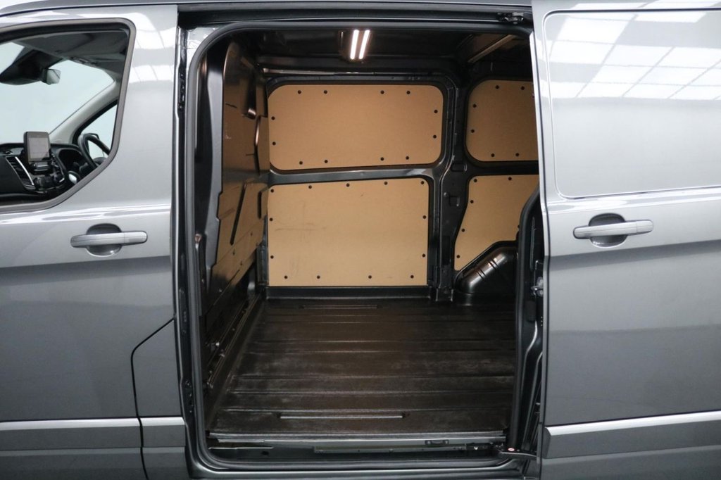 Used Ford Transit Custom 2023 for sale - 76867215: Photo 11
