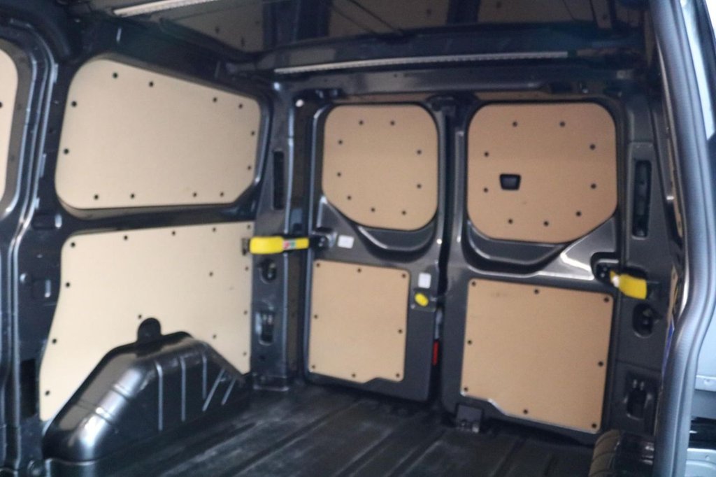 Used Ford Transit Custom 2023 for sale - 76867215: Photo 15