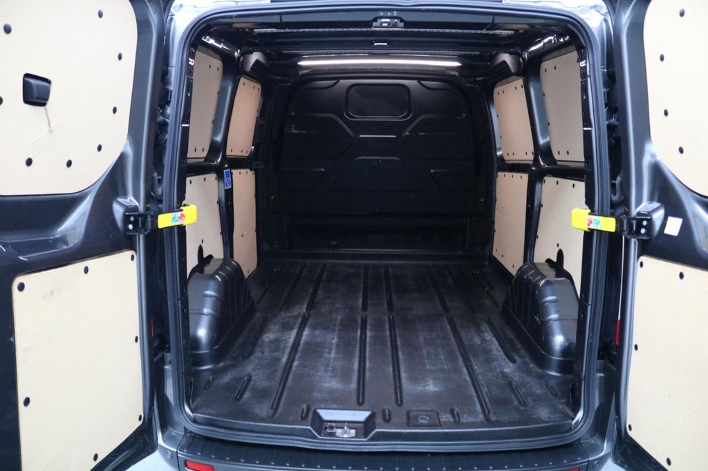 Used Ford Transit Custom 2023 for sale - 76867215: Photo 17