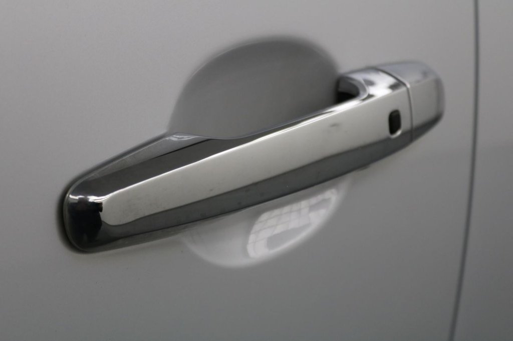 Used Mitsubishi L200 2020 for sale - 76867598: Photo 18