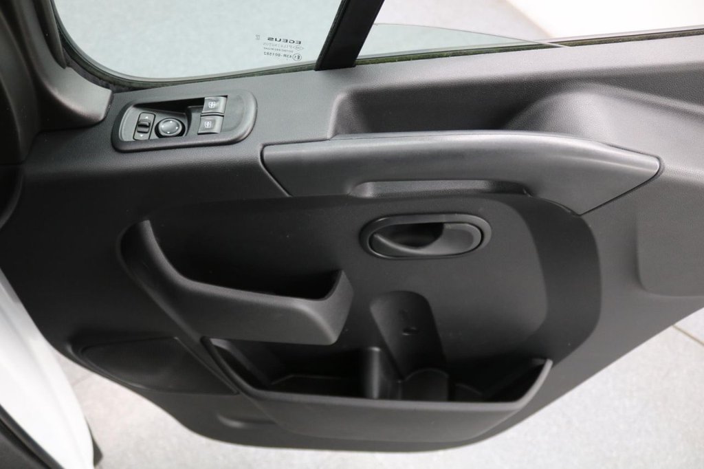 Used Vauxhall Movano 2021 for sale - 77936323: Photo 46