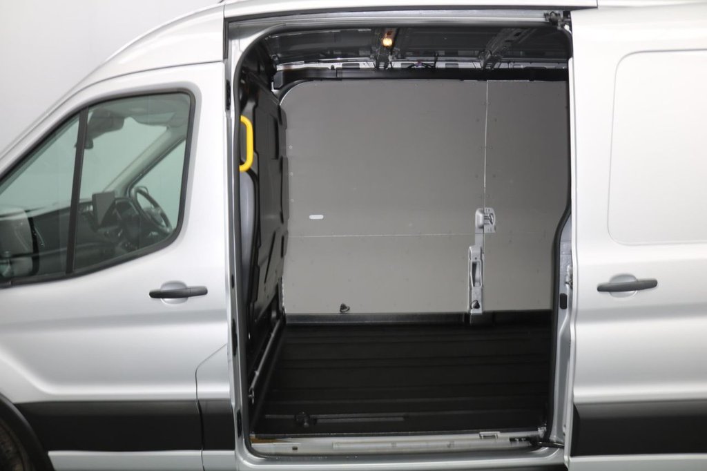 Used Ford Transit 2024 for sale - 76361630: Photo 12