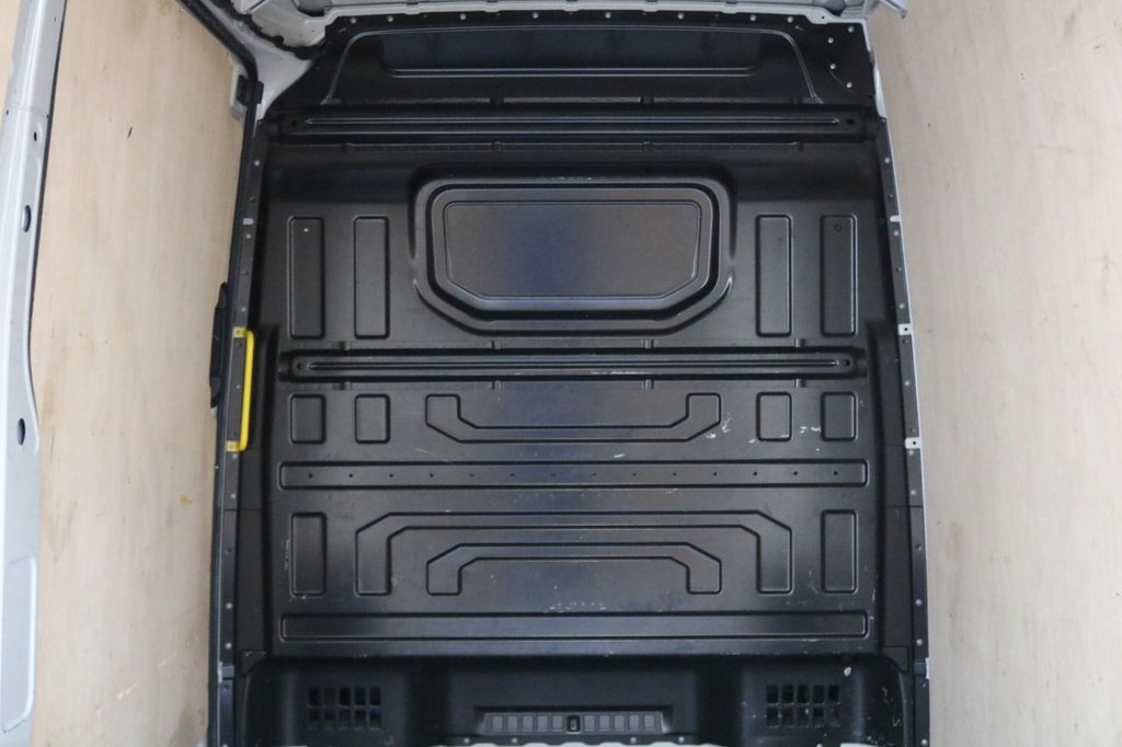 Used Volkswagen Crafter 2025 for sale - 78181220: Photo 18